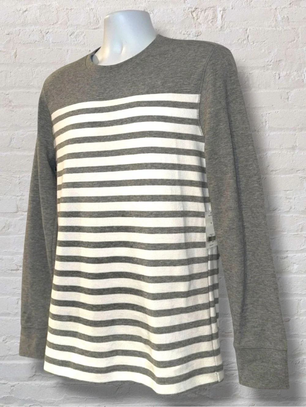 Banana Republic Men’s Pullover Long Sleeve Stripe Crewneck Gray White NWT Size M